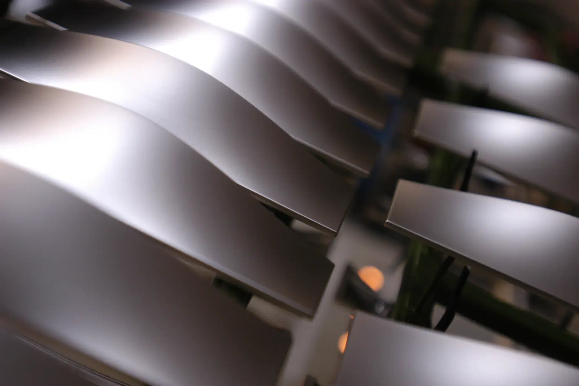 Peças galvanizadas da SPALECK, empresa especializada em serviços de acabamento por conta de terceiros e especialista em acabamentos de superfícies