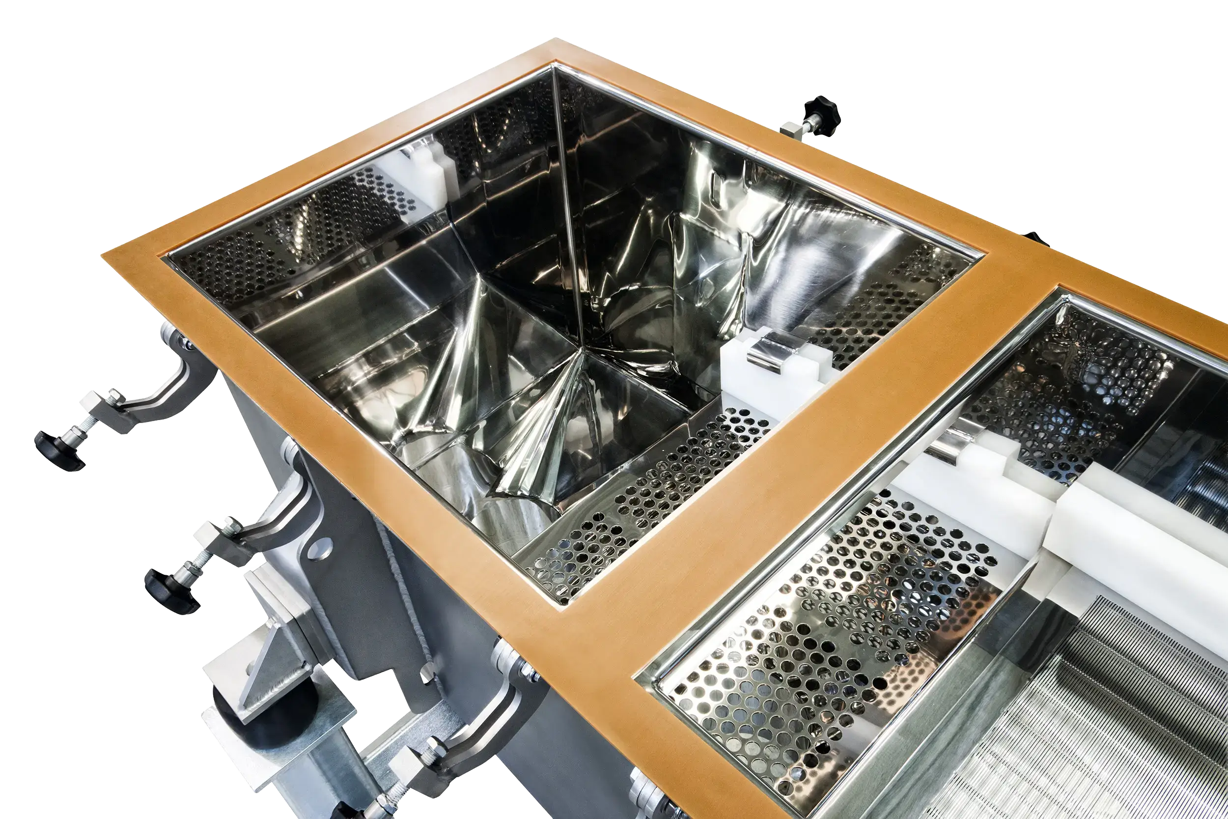 Instalação industrial em aço inoxidável para o processamento de metais com elementos em rede.