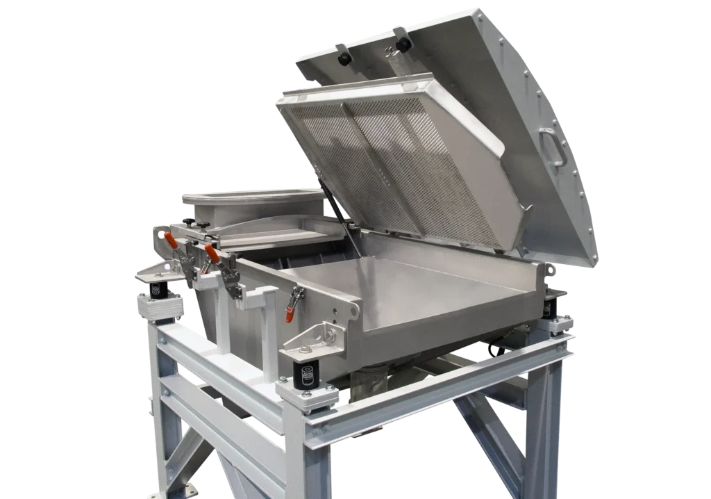 Máquina de peneiramento SPALECK com design ComfortLINE: Fabricada de acordo com as normas GMP, com acessibilidade e facilidades de limpeza ideais