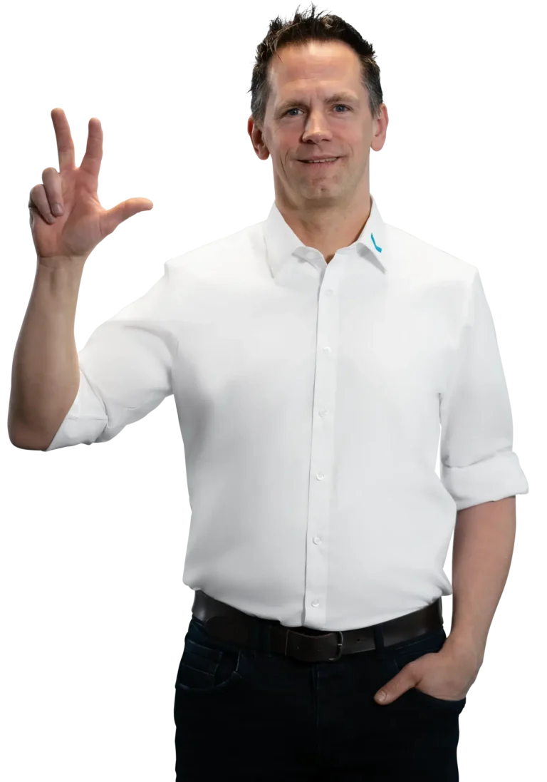 Homem de camisa branca faz um gesto com a mão, tratamento de água industrial e de uso doméstico.